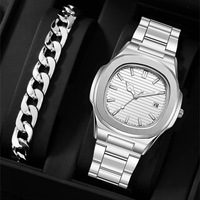 Montre-Bracelet Classique Carrée à Calendrier Sportive pour Hommes, Mode Affaires, Explosive en Gros Transfrontalier, Montre à Quartz à Bracelet en Acier