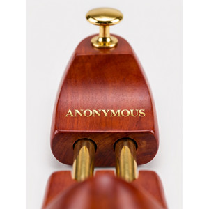 Tendicapo in legno di cedro di alta qualità Anonymous - Product Image 2
