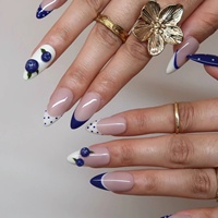 Ongles à presser en acrylique, bleu Klein, blanc crème, motif 3D imitant des myrtilles, pois et feuilles vertes, forme amande, certifiés CE