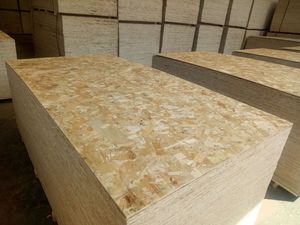 Fábrica <span class=keywords><strong>de</strong></span> <span class=keywords><strong>OSB</strong></span>, 9mm, 12mm, 15mm, 18mm, OSB2, OSB3, Buena Calidad, Buen <span class=keywords><strong>Precio</strong></span>, Proveedor <span class=keywords><strong>de</strong></span> Madera <span class=keywords><strong>de</strong></span> China - Product Image 5