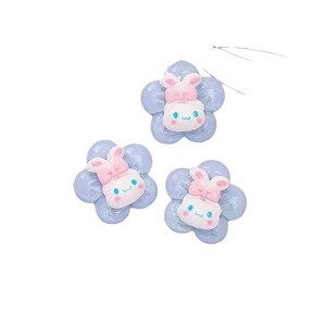 จี้เรซิ่นรูปดอกไม้สีแดงสดใส ดีไซน์กลีบดอก สำหรับเครื่องประดับ เคสมือถือ กิ๊บติดผม ฤดูใบไม้ผลิ 2024 - Product Image 5