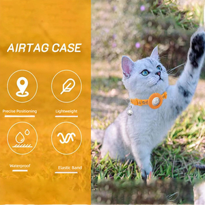 2024 nueva llegada al por mayor raya reflectante pata impresa Nylon <span class=keywords><strong>gato</strong></span> Collar <span class=keywords><strong>Airtag</strong></span> titular <span class=keywords><strong>gato</strong></span> Collar con campana para gatos - Product Image 3