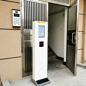 Sistema di Controllo Accessi RFID UHF con Allarme di Velocità di Lettura e Scrittura per Gestione Presenze del Personale di Magazzino - Product Image 2