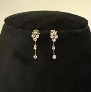 Elegante conjunto de collar de diamantes de corte brillante de oro de 14 quilates para mujer Diamantes naturales Joyería de lujo certificada por terceros para atemporal - Product Image 4