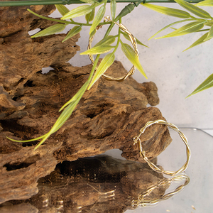 Boucles d'oreilles créoles dorées style bohème pour femmes, plaquées argent sterling 925, grandes et surdimensionnées 30/40 mm - Product Image 2