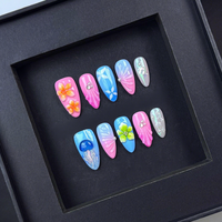 Ongles artificiels en acrylique de luxe sur mesure, de haute qualité, faits à la main, à couverture complète, forme amande, avec diamants colorés