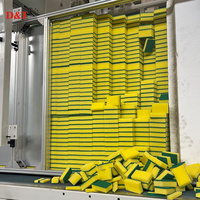 Nouvelle machine de découpe automatique verticale d'éponges D&T
