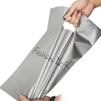 Sacs de shopping en plastique ripstop de haute qualité, emballage de produits de vente au détail, sacs de produits personnalisables pour les magasins de vêtements avec poignée