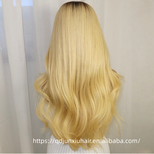 Perruque 13x4 13x6 HD en Cheveux Vierges Européens Longs Blond Doré, Sans Colle, Transparente, Ondulée, Pré-Plumée, avec Mèches pour Femme - Product Image 3