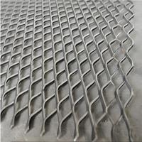Panneaux de treillis métalliques expansés en aluminium acier Conception en forme de diamant pour revêtement mural extérieur intérieur Application de maille décorative