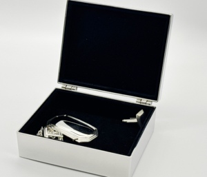 Tùy Chỉnh Engraveable Logo Bạc Mạ Hình Chữ Nhật Đính Hộp Kim Loại Lưu Trữ Đồ Trang Sức Hộp Cho Quà Tặng - Product Image 5