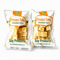 Qingzhen 2kg Vente en gros de morceaux de tofu de soja riches en protéines, cubes de tofu surgelés pour restaurants, hot pot, soupes, sautés, préparation de repas et restauration
