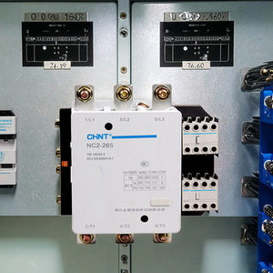 Contactor de Potencia Serie NC2, 3 Polos, 380V/220V, 265A CA, Automatización Industrial, Montaje en Riel DIN, 50Hz - Product Image 4