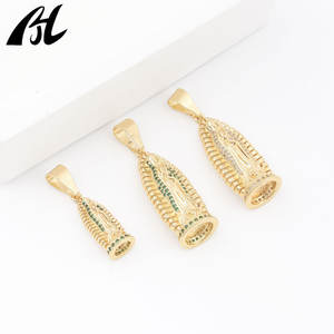 Medalhas de Nossa Senhora de Guadalupe e São C-821, C-806 com Zircônia Cúbica Verde Esmeralda e Transparente, Joias da Fé Católica - Product Image 2