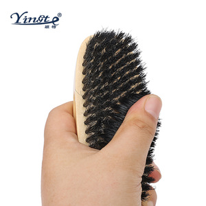 Cepillo para zapatos Yinste de madera maciza con cerdas de pelo de cerdo para una limpieza suave en el hogar. - Product Image 3