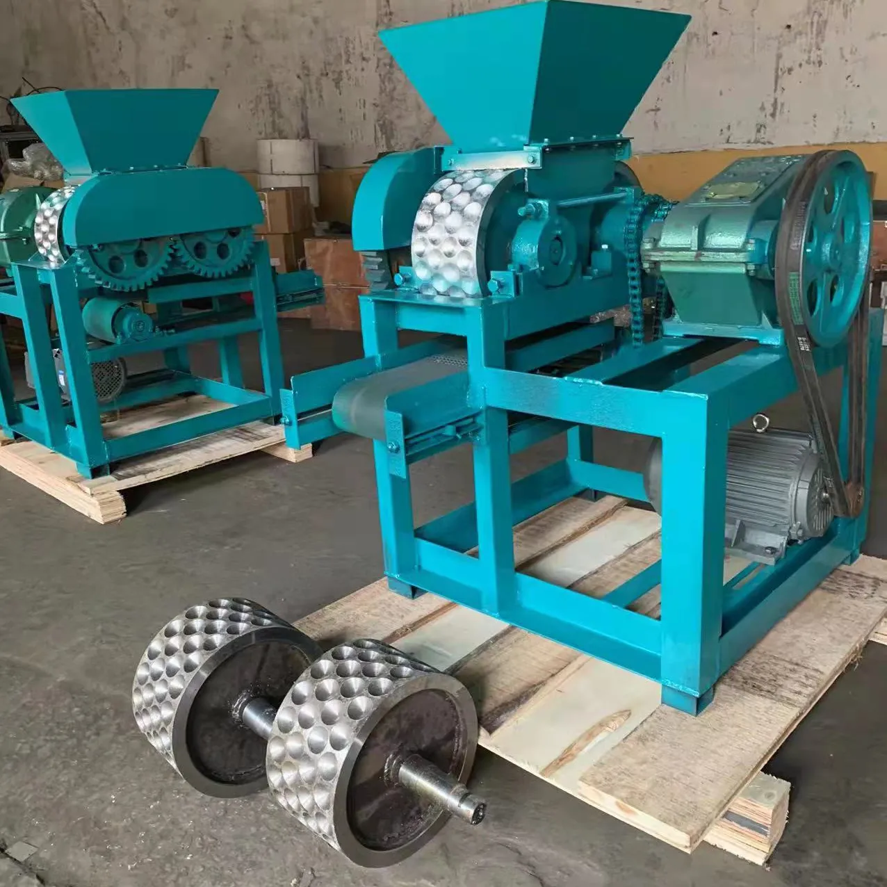 Professional pressing ball machine Carbon powder Briquetting Machine Charcoal ball press machine