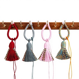 Nouvel Arrivage Pompons en Coton de 5 cm pour Artisanat, Accessoires Pendentifs Style Tibétain, Anneaux de Téléphone Portable, Sachets et Pendentifs – En Stock - Product Image 1
