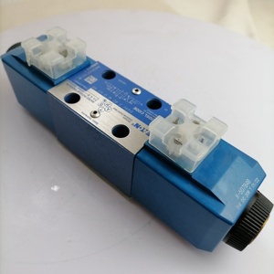 Válvulas Solenoides DG4V, DG4V-3-6C-M-U-H7-60, Solenoide DG4V - Product Image 4