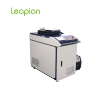 Machine de soudage laser à fibre 3000W pour le soudage des métaux avec source laser à double alimentation en fil de MAX/Raycus/IPG