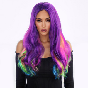 Perruque de cosplay <span class=keywords><strong>anime</strong></span> tendance à dégradé violet multicolore, bouclée, avec raie au milieu, pour événements festifs – Vente directe - Product Image 1
