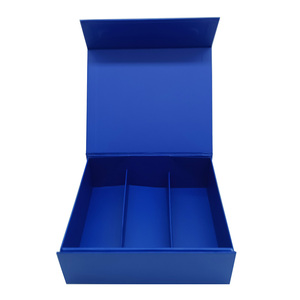 Boîte d'emballage de perruque de luxe pliable personnalisée pour cosmétiques et vêtements, boîte cadeau magnétique en carton avec couvercles et logo - Product Image 5