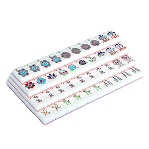 Juego de Mahjong Personalizado Plegable de Lujo con 160 Fichas Acrílicas Azules y Rosas Grabadas - Product Image 2