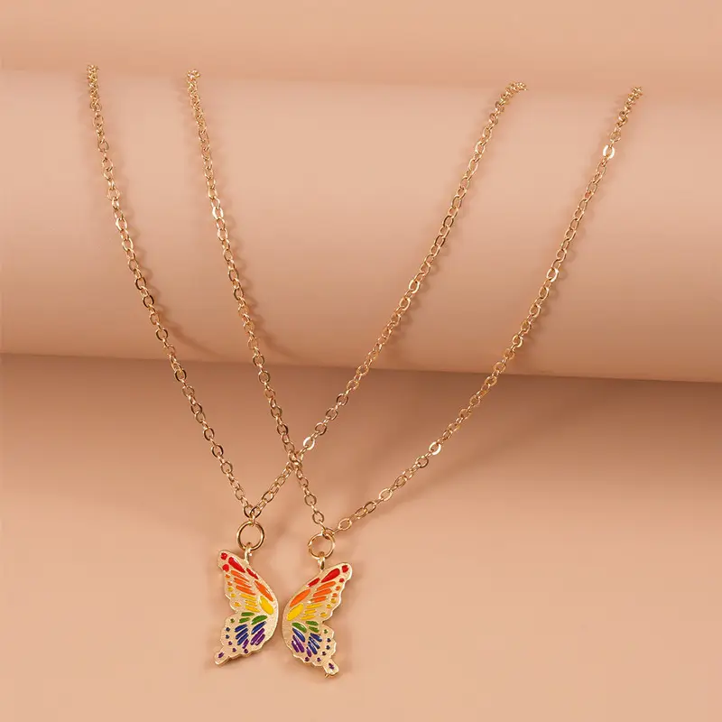 L'amore all'ingrosso è amore orgoglio gioielli personalizzati in oro 18 carati accessori lgbt collane a farfalla arcobaleno con carta di supporto