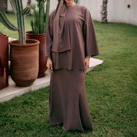 Ensemble coordonné 3 pièces élégant et lisse pour femme : tunique ample à manches évasées, jupe longue et pantalon – Maillot de bain modeste personnalisé