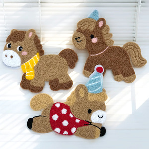Nouvelles broderies de serviettes en tissu à motifs d'animaux de dessin animé : Écussons en tissu cousus à la main pour la décoration intérieure et les vêtements, en gros - Product Image 2