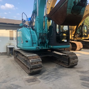 Excavatrice hydraulique d'occasion Kobelco du Japon, modèles SK125UR/SK75SR/SK60/SK250-8/SK70SR, avec moteur Honda, pompe PLC et engrenages inclus - Product Image 3