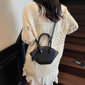 Bolso bandolera grande de piel auténtica para mujer, diseño suave con textura de lichi, correa ancha antirrobo, moderno. - Product Image 4