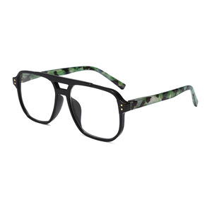 Gafas de lectura plegables para hombres con diseño portátil y tamaño de bolsillo - Product Image 1