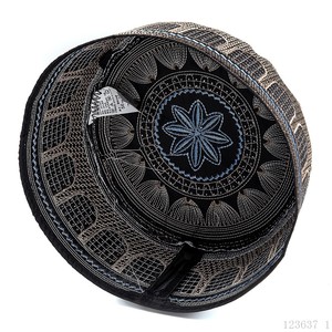 Gorro kufi de ganchillo elástico de color liso, estilo étnico, muy vendido, gorro de oración islámico jacquard para hombres musulmanes - Product Image 5