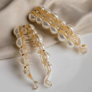 Barrette à cheveux en forme de banane pour femme Pince à cheveux en perles Pince à cheveux queue de cheval avec design unique en forme de banane - Product Image 3