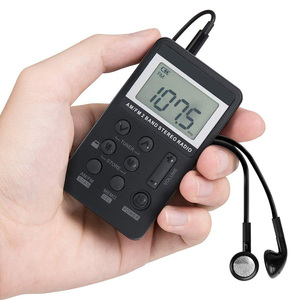 Radio de bolsillo estéreo, miniradio universal de doble banda con pantalla digital, auriculares, batería incorporada, seguro, ecológico y duradero - Product Image 1