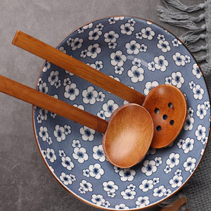 Venta a granel de <span class=keywords><strong>la</strong></span> <span class=keywords><strong>olla</strong></span> caliente Ramen Buffet cucharón <span class=keywords><strong>restaurante</strong></span> de madera cucharas de servir para <span class=keywords><strong>la</strong></span> cocina - Product Image 5