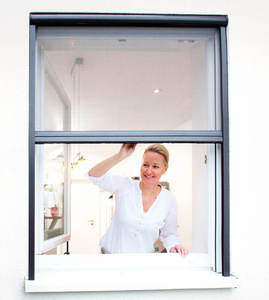 2025批发铝窗纱框套装蚊帐玻璃纤维隐私滚筒纱窗 - Product Image 2