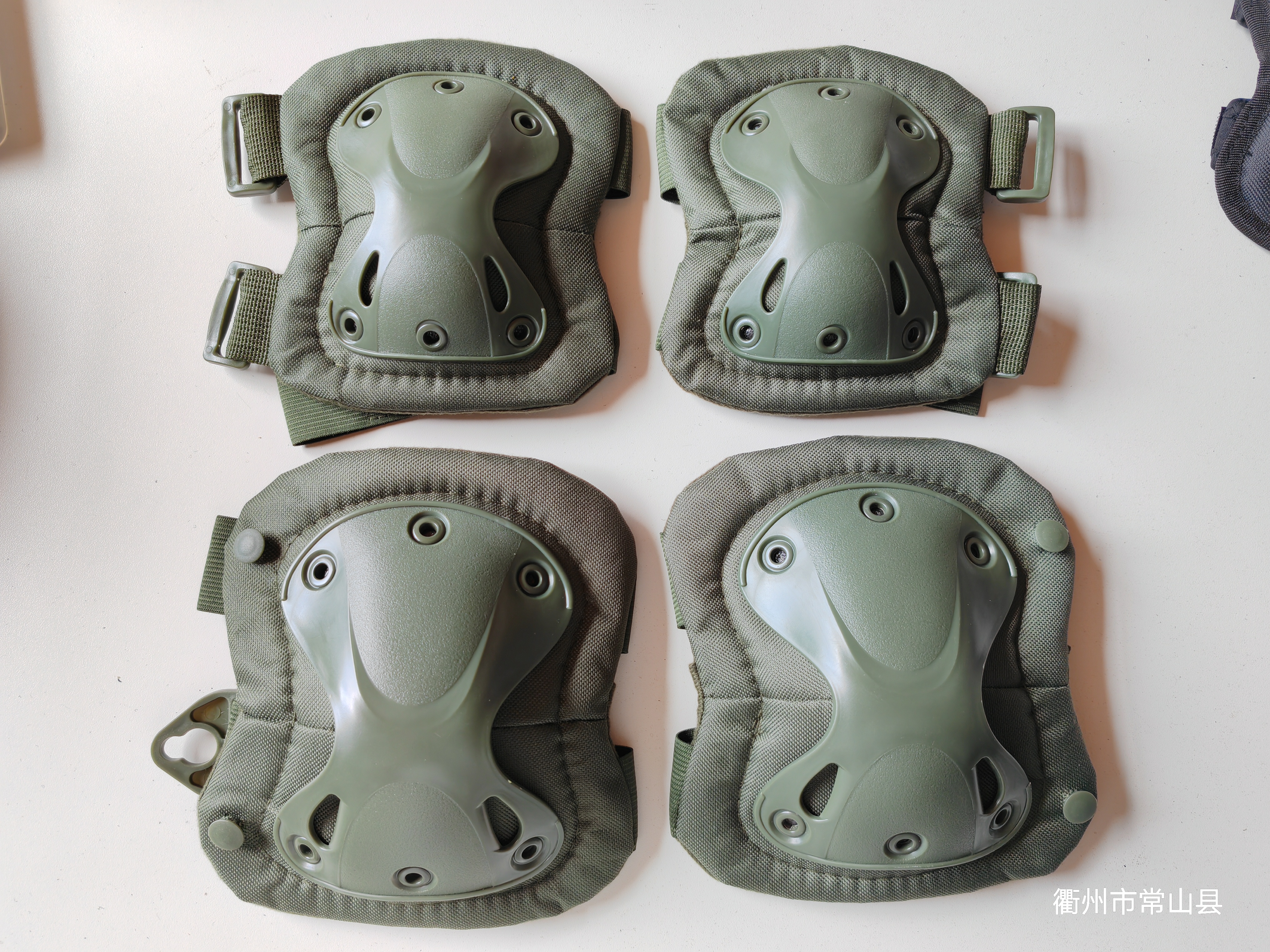 Genouillères et coudières camouflage taille 13