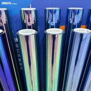 Film pour vitres effet caméléon vert, fourni par l'usine, décoration élégante, film <span class=keywords><strong>teinté</strong></span> caméléon multicolore pour voitures 1,52*30M - Product Image 1