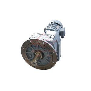 Motor eléctrico con engranajes R87/97/137 para grúa - Product Image 2