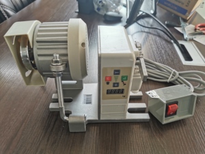 มอเตอร์ประหยัดพลังงานสำหรับจักรเย็บผ้าอุตสาหกรรม JKMT-X550W - Product Image 3