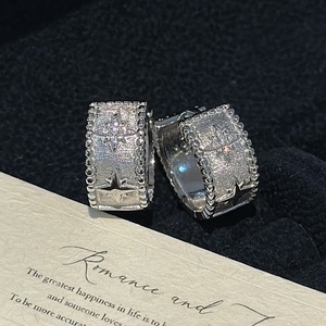 Boucles d'oreilles en argent pur S925, étoile hexagonale, design de niche, simples et élégantes, boucles d'oreilles carrées vintage, matériau or blanc - Product Image 5