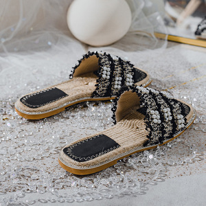 <span class=keywords><strong>Sandales</strong></span> carrées de luxe personnalisées en tissu perlé uni pour femmes et dames, pantoufles plates de plage - Product Image 6