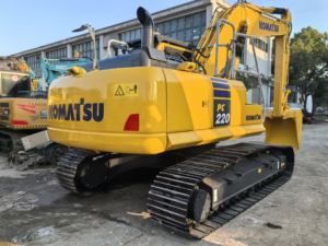Excavadora sobre orugas Komatsu original de fabricación japonesa, excavadora sobre orugas Komatsu de 22 toneladas PC220 usada PC200 PC210 - Product Image 5
