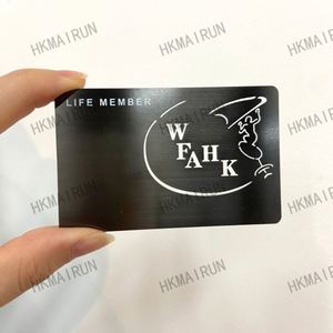 Nouveau produit : carte de crédit en métal vierge gravée avec fente pour puce et bande magnétique - Product Image 4