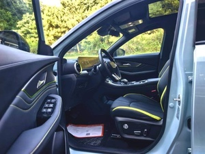 Voitures d'occasion Forthing Thunder <span class=keywords><strong>2023</strong></span> EV SUV Peinture d'origine Conduite à gauche Prêt à être expédié FOB - Product Image 5