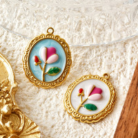 Breloques florales Manna Spring Garden en acier inoxydable émaillé, tulipes et marguerites, pour la fête des mères, cadeau pour maman