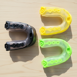 Protector Bucal de Fútbol Americano HUASITE de Dos Colores, EVA Suave, Cómodo y Transpirable, Protección Labial, Protector Dental de Rugby para Todas las Temporadas - Product Image 2