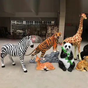 harz handwerk lebensgröße farm dschungel safari sack tiere fiberglas elefant giraffe zebra statue für babyparty