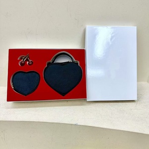<span class=keywords><strong>Set</strong></span> Regalo di Lusso per San Valentino 2025: Borsa Firmata con Cuore e Portamonete con Cerniera per Donne - Product Image 5